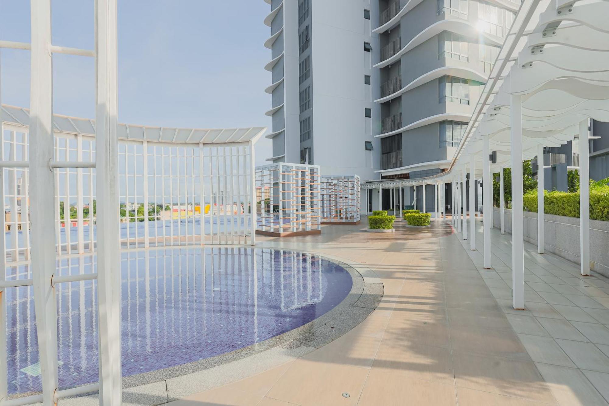 Aaira Troika Residence,Кота Бару Екстериор снимка