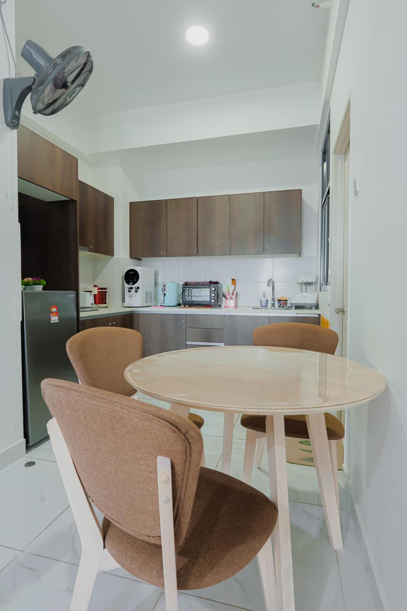 Aaira Troika Residence,Кота Бару Екстериор снимка